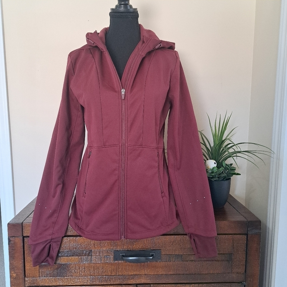 Mondetta Burgundy Women's Jacket Soft Shell Size XS Active Lightweight Hooded